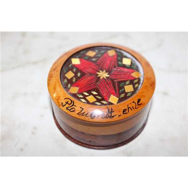VINTAGE WOODEN MADE IN CHILE TRINKET BOX