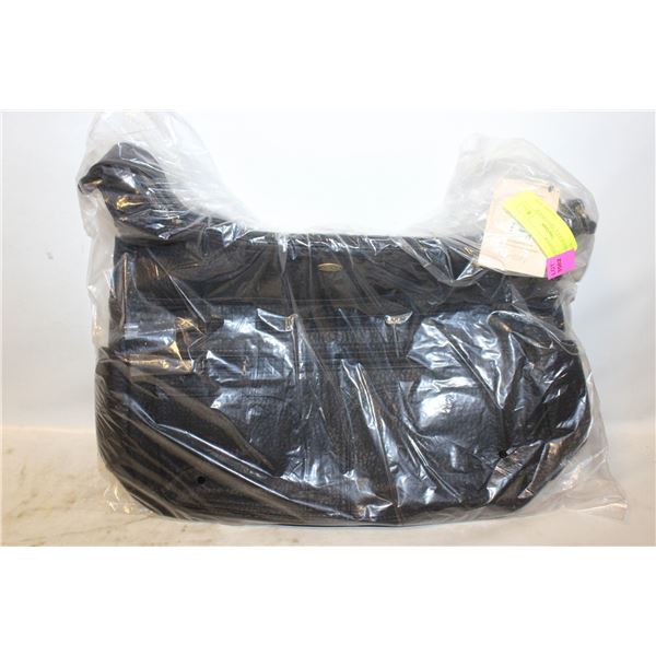 NEW BENTLEY CARGO PURSE BLACK