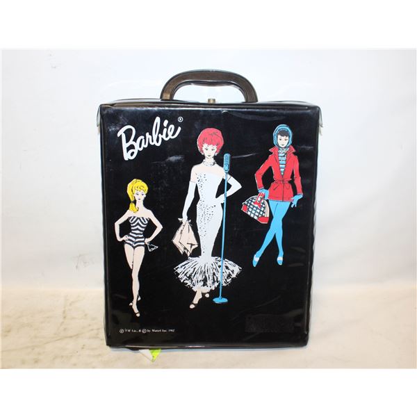 VINTAGE 1962 BARBIE DOLL CASE