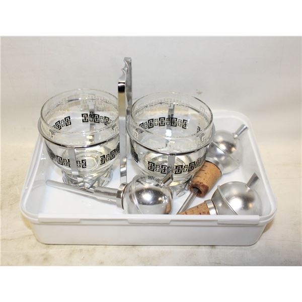 VINTAGE BAR GARNISH CADDY & ACCESSORIES