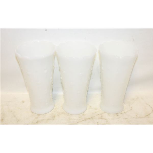 VINTAGE 60'S ANCHOR HOCKING MILK GLASS VASES (3)