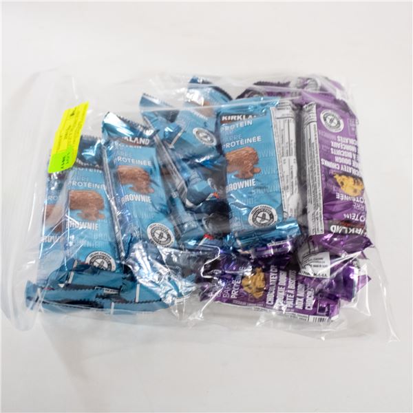 REPACKED 42 X 40G KIRKLAND CHEWY PROTEIN BARS