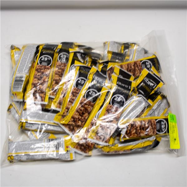 REPACKED 1.26KG FIBRE 1 CHEWY BARS OATS & CHOCOLA