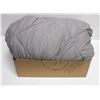 Image 1 : REBOXED JENNIFER ADAMS QUEEN DUVET COVER 90" X 98"