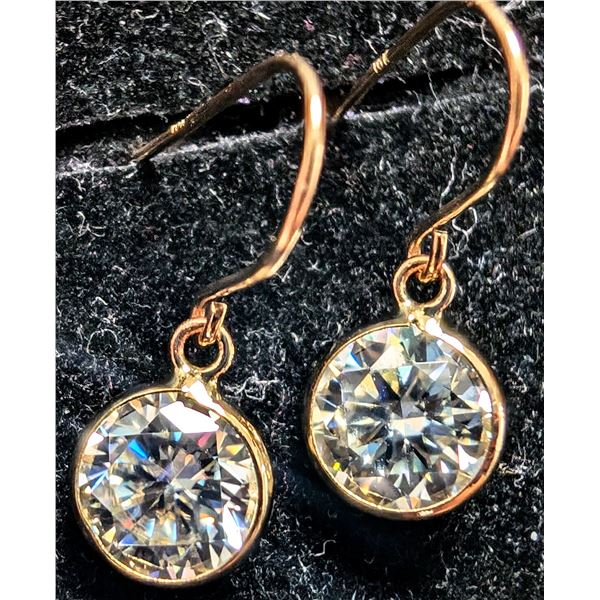 10K(0.6G), MOISSANITE (1.6CT) EARRINGS
