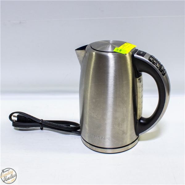 CUISINART CORDLESS ELETRIC KETTLE 1.7L