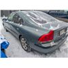 Image 6 : BAILIFF SEIZED: 2002 VOLVO S60