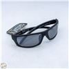 Image 1 : PAIR OF FOSTER GRANT SUNGLASSES