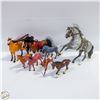 Image 1 : 8 HORSES TOYS, COLLECTORS