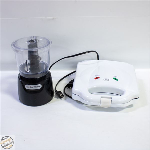 FLAT WITH POGETA WAFFLE MAKER AND HAMILTON