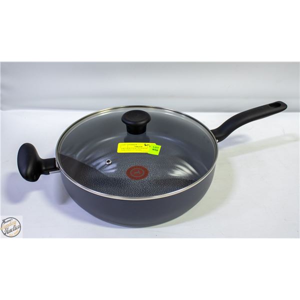 LIKE NEW T-FAL TITANIUM NON-STICK 12"-DIAM.