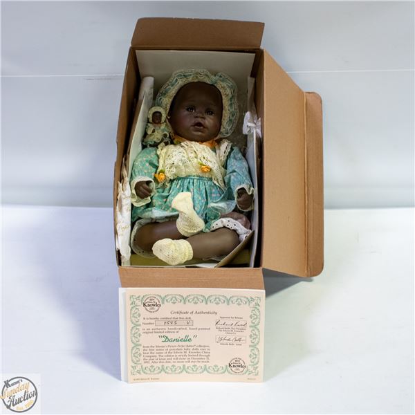 "DANIELLE" NO.8545V YOLANDA'S PICTURE PERFECT BA