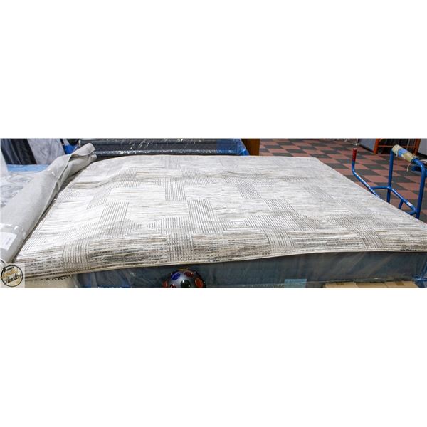 CALVIN KLEIN AREA RUG 7FT X 9FT X 10"