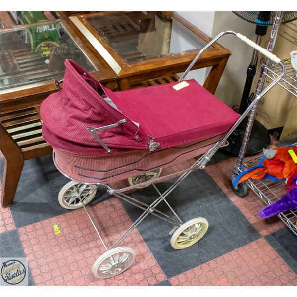 VINTAGE GIRLS DOLL PRAM - BUGGY STROLLER