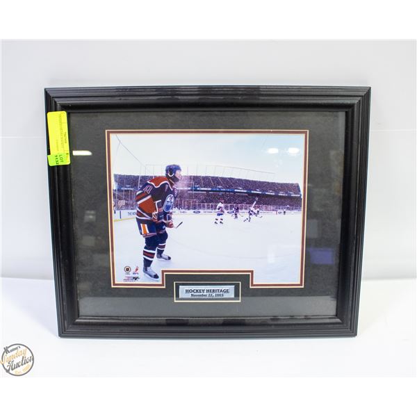 FRAMED OILERS HOCKEY