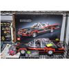 Image 1 : LEGO THE CLASSIC TV SERIES BATMOBILE WITH