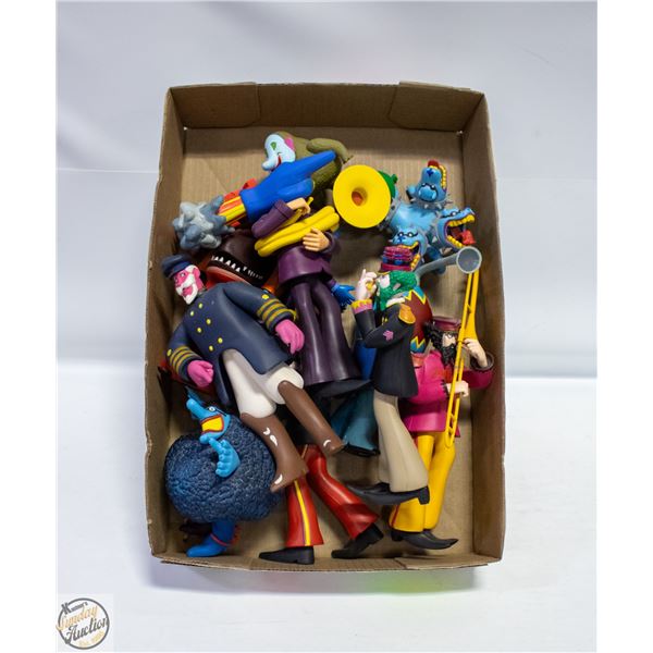 FLAT OF VINTAGE MCFARLANE TOYS