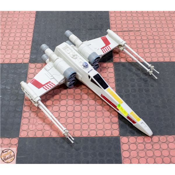 STARWARS GIANT X-WING FIGHTER 30" LONG