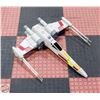 Image 1 : STARWARS GIANT X-WING FIGHTER 30" LONG