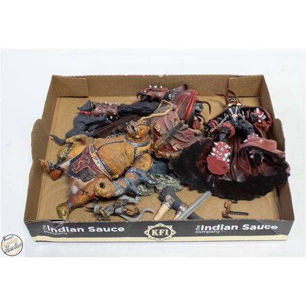 FLAT OF COLLECTABLE FIGURES