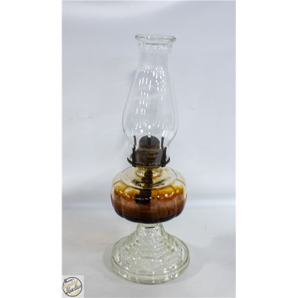 VINTAGE EAPG OIL LAMP WITH SOME OIL &