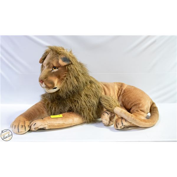 LARGE STUFFED LION APPROX 5'