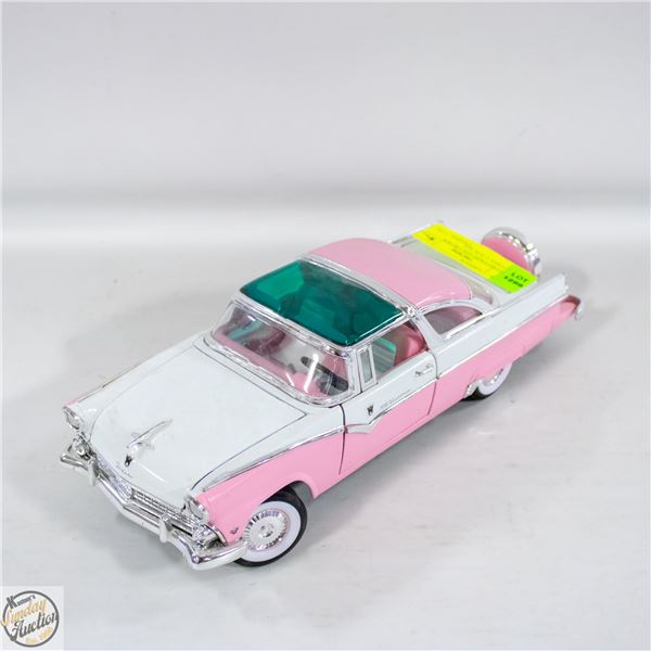 55" FORD FAIRLANE CROWN VICTORIA 1/18 SCALE