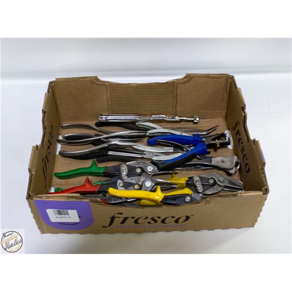 FLAT LOT OF SPECIALTY SNIPS