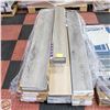 Image 1 : PALLET OF VINYL PLANK FLOORING CONTAINING