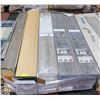 Image 1 : PALLET OF LAMINATE FLOORING CONTAINING: 138 SF