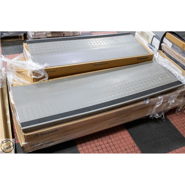 PALLET OF RUBBER STAIR TREADS #29 MOONROCK WITH