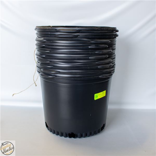 NEW 10 @ 7 GALLON WITH HANDLES POT