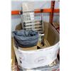 Image 1 : PALLET WITH STORE RETURNS (ONLY 4 ITEMS)