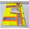 Image 1 : NEW LARGE HI-VIZ JACKET AND BIB PANTS 100%