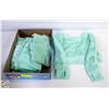 Image 1 : 5 EASTER GREEN GIRLS L/S SOFT SWEATERS SZ 4/5