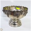Image 1 : LARGE SILVER-PLATED PUNCHBOWL W/GRAPEVINE MOTIF