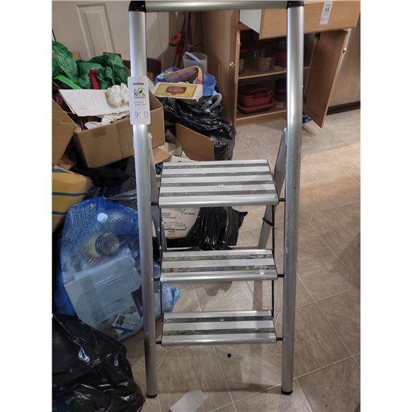 Step Ladder A