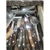 Image 4 : Henkel Knife, Graters,