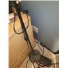 Image 3 : Lamps B