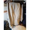 Image 18 : Men's Clothing Cat A