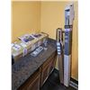 Image 1 : Bathroom Light & Curtain Rods B