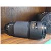 Image 7 : Nikon Zoom Lenses B