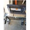 Image 4 : Rolling Stool & More Cat D