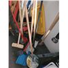 Image 3 : Igloo Cooler & Gardening Tools. D