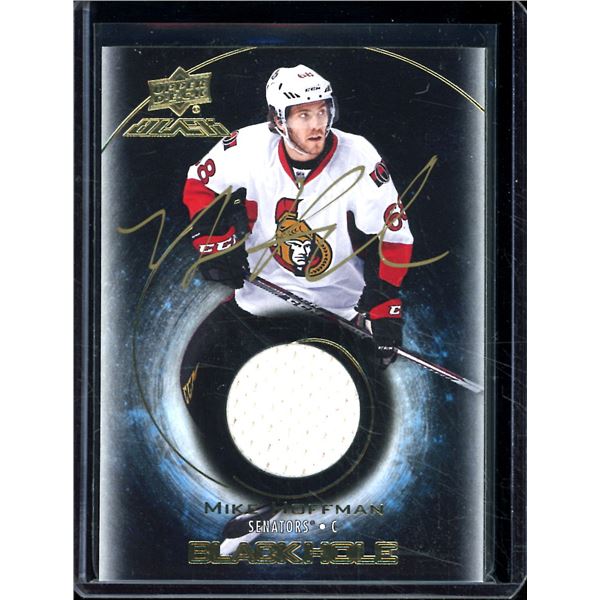 2016-17 UD Black Black Hole Relic Autographs #BHMH Mike Hoffman