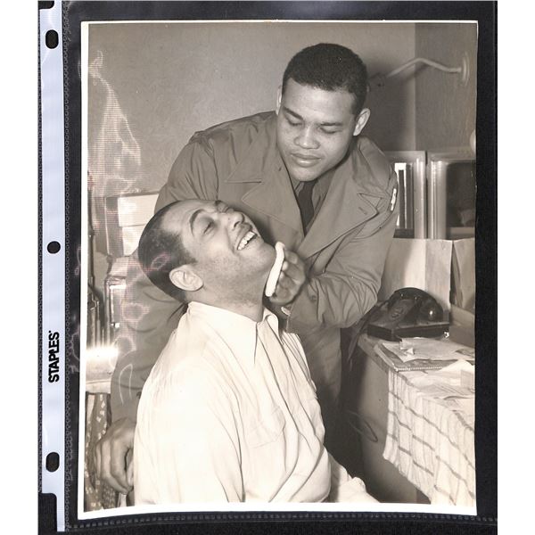 Joe Louis Original Black & white 8x10 Army Photo