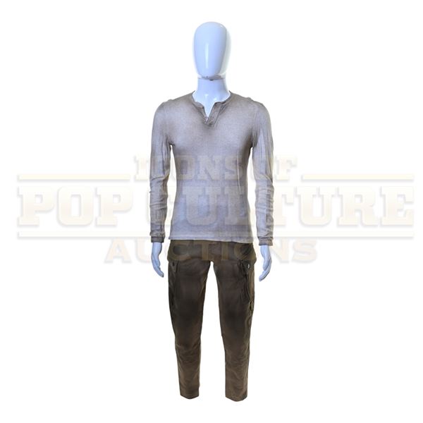 Uncharted – Nathan Drake’s Stunt Costume - 58-43