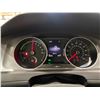 Image 52 : PARKSVILLE - 2016 VW E GOLF BLUE 82835 KMS - D915011