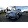 Image 1 : DUNCAN - 2015 CHRYSLER TOWN AND COUNTRY SILVER 198394 KMS - J519666