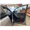 Image 36 : PARKSVILLE - 2017 HYUNDAI SANTA FE GREY 140479 KMS - D177995